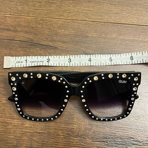 Quay embellished glasses